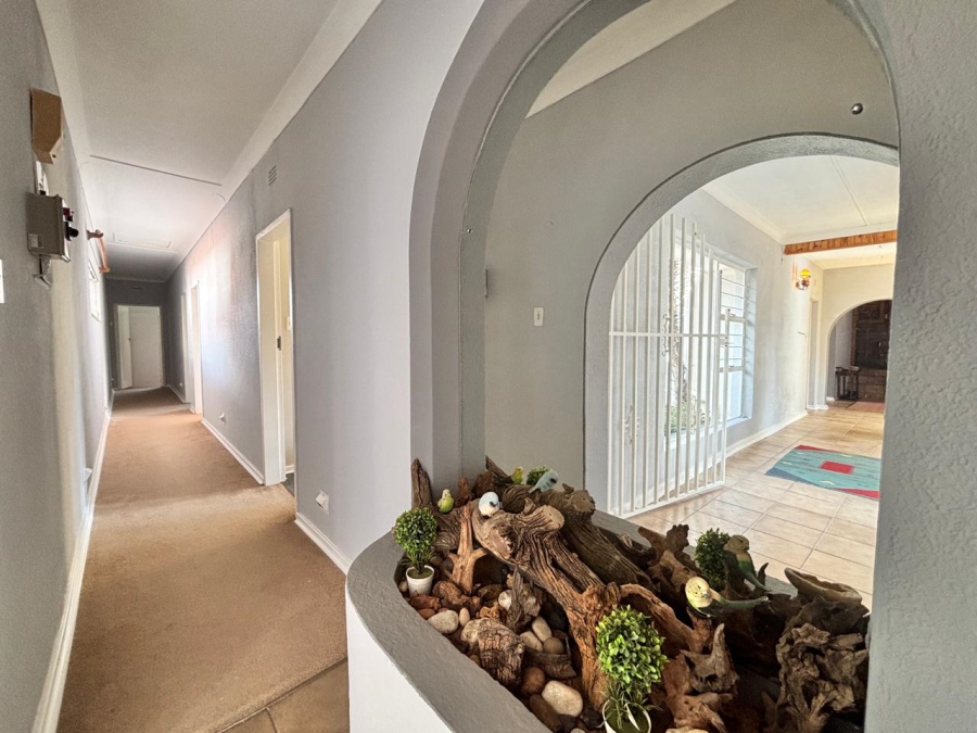 4 Bedroom Property for Sale in Parys Free State